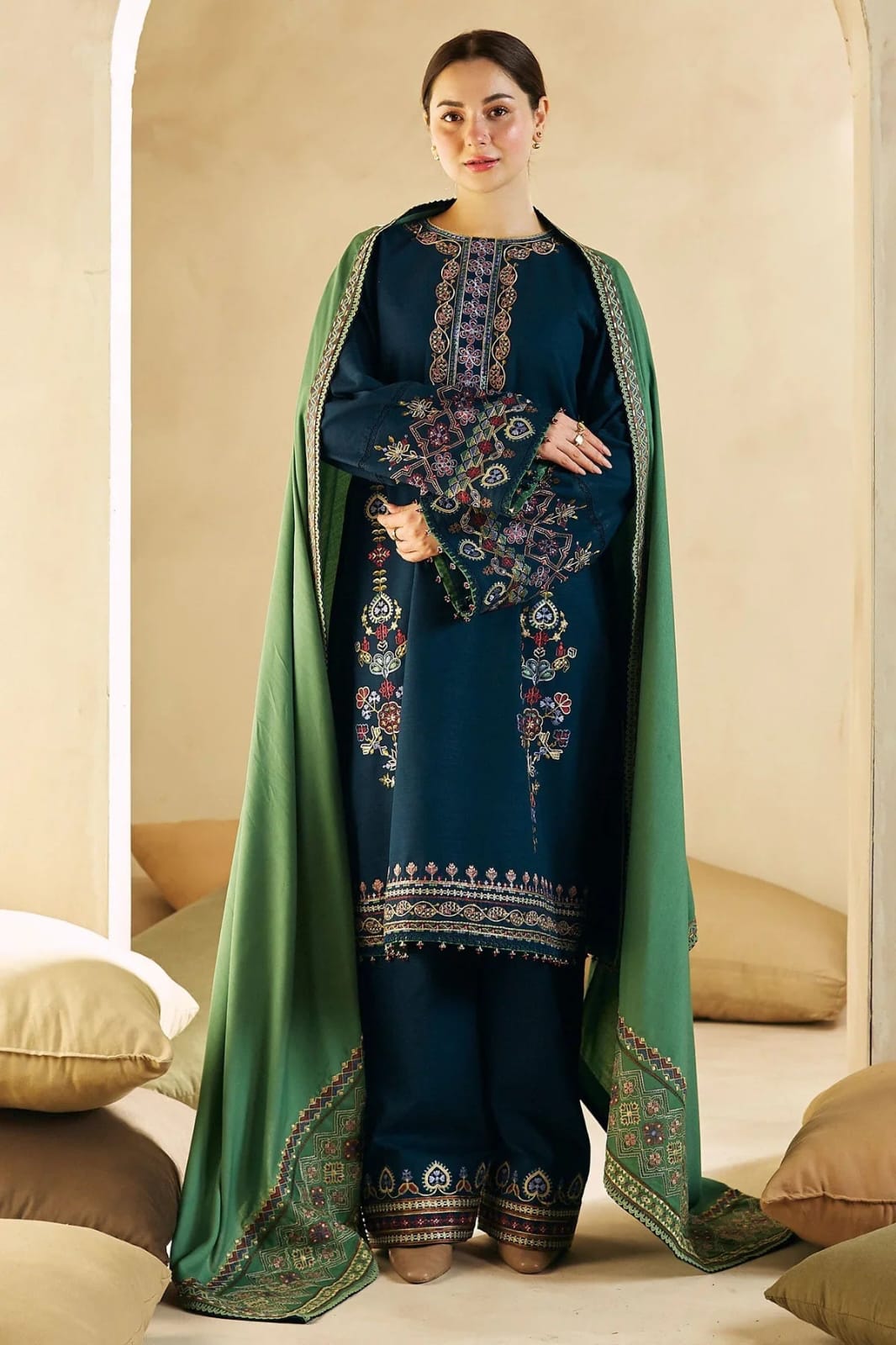 zara shah jaha embroidere dhanak dress