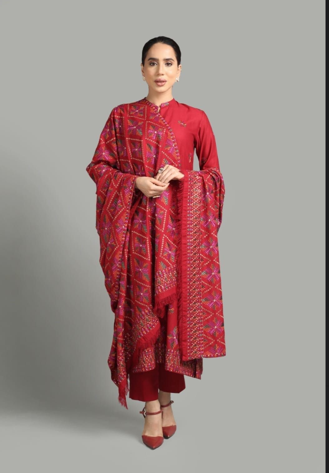 Mushk Unstitched 3 Pc Dhanak stuff